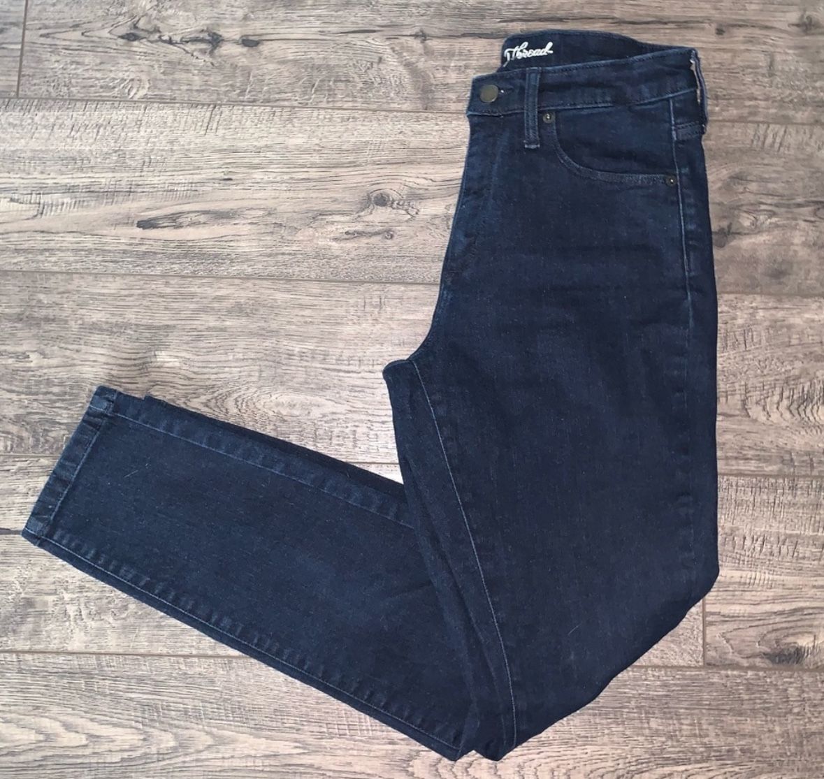 Universal Threads Dark Wash High Rise Skinny Jeans