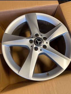 2017 Mercedes GLE Wheel factory Mercedes