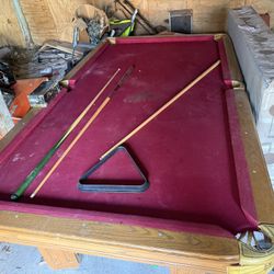 Pool table