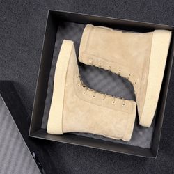 DS Yeezy Season 2 Military Crepe Boot size 41