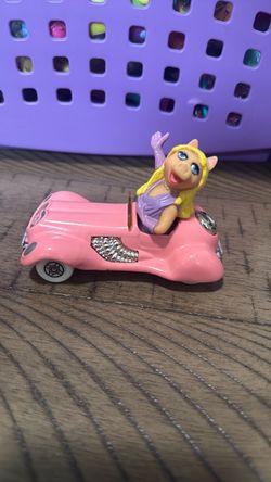 Corgi Miss Piggy Car Diecast Pink 1979 The Muppets Collectible Vehicle