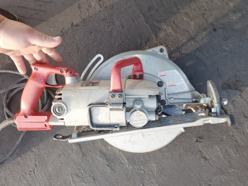 Skilsaw Sawsquatch 15 Amp 10,-1/4in.