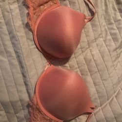 New Victoria Secret Bombshell Bra