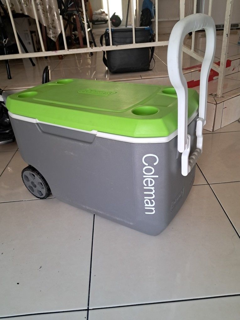 Cooler