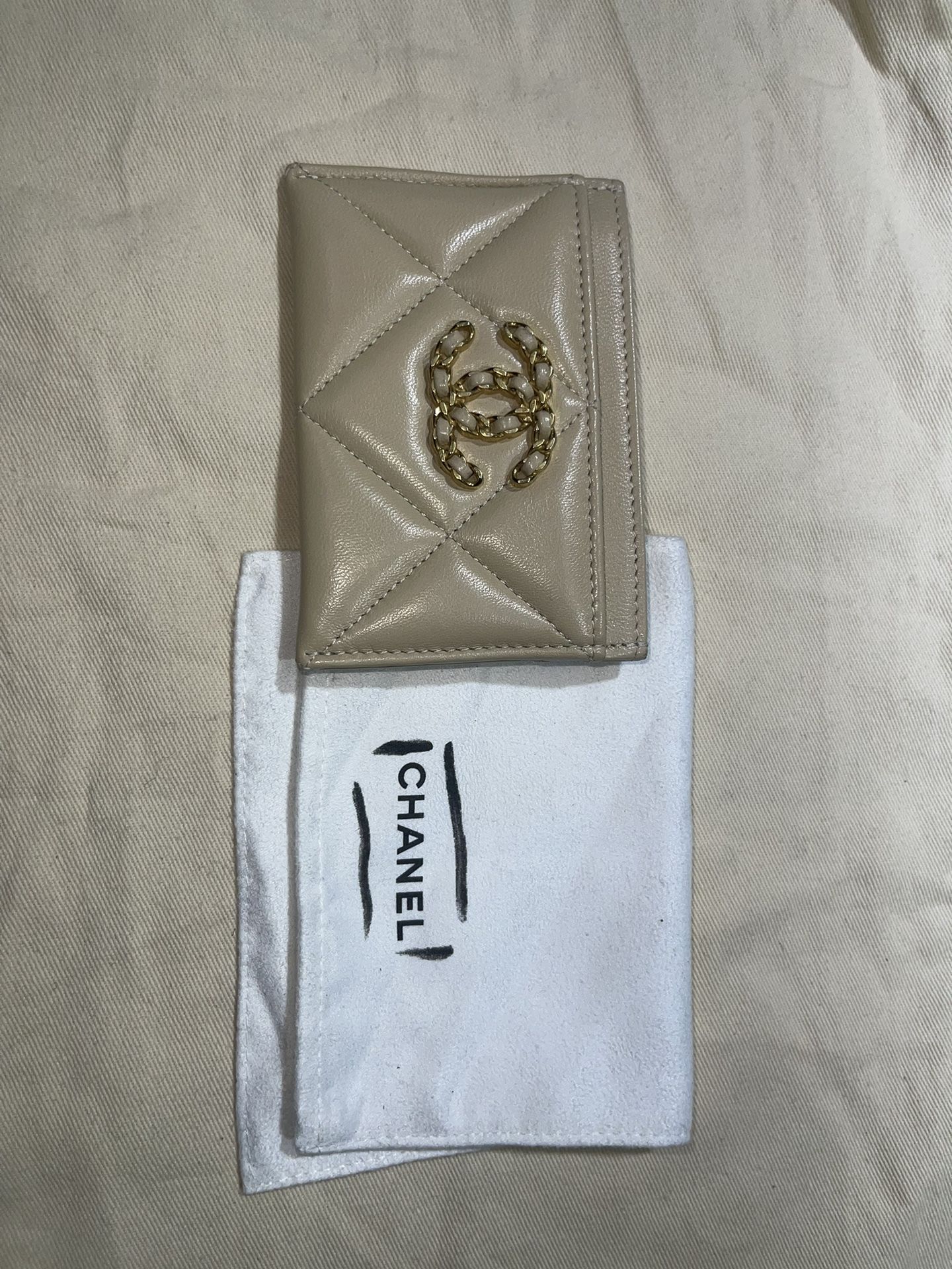 Chanel Goatskin Quilted 19 Card Holder Beige