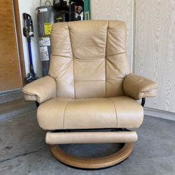 Ekornes Stressless Mayfair Power Recliner, Copenhagen