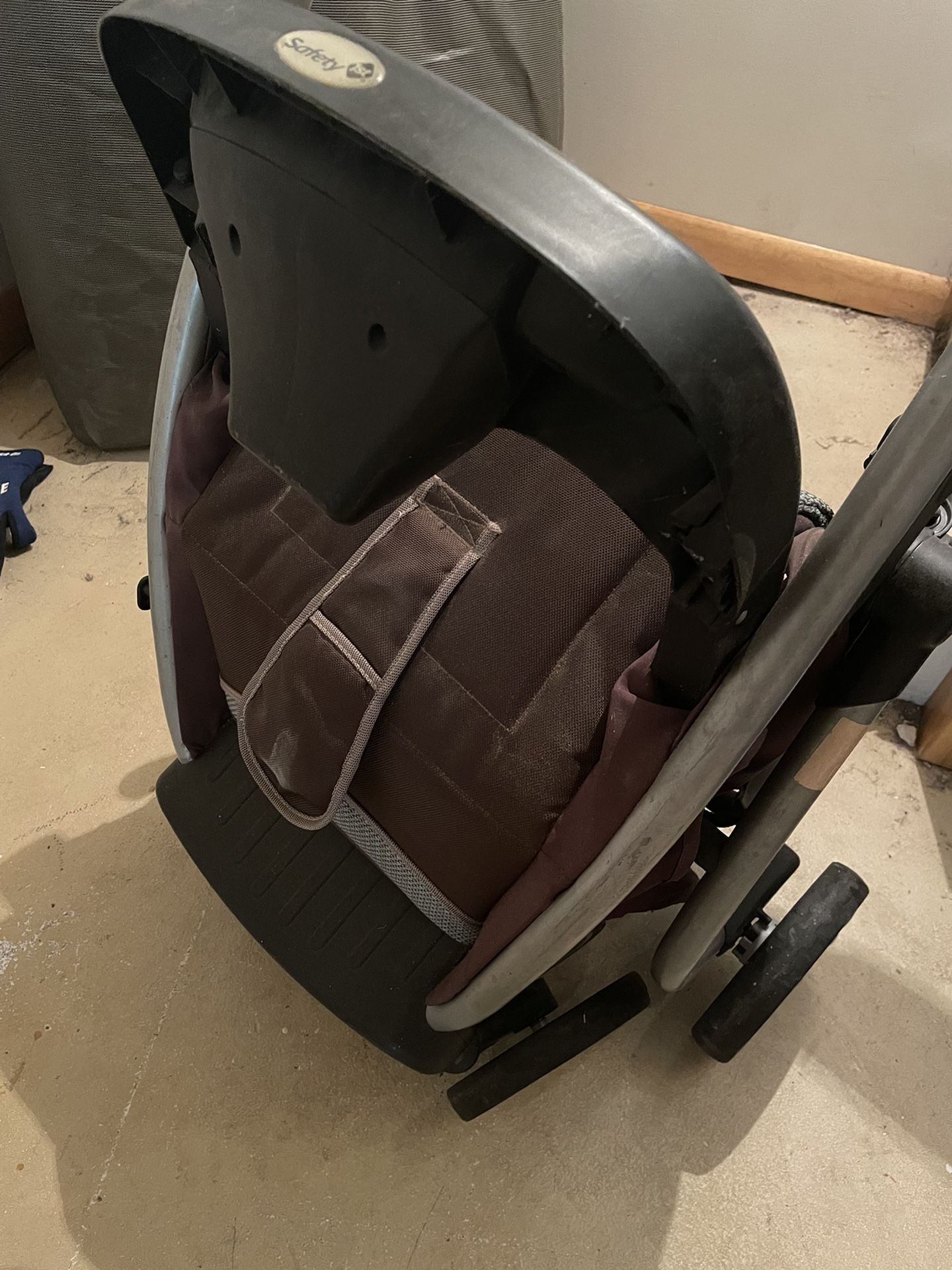 Safety 1st Stroller