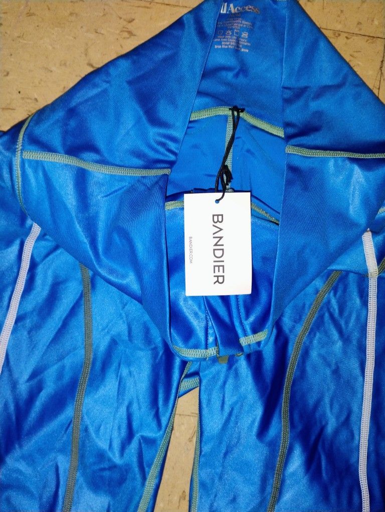 Size M 