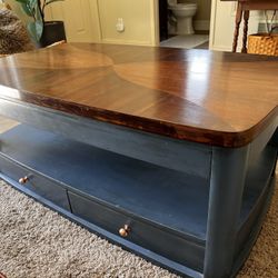 Solid Wood Coffee Table With Lift Top