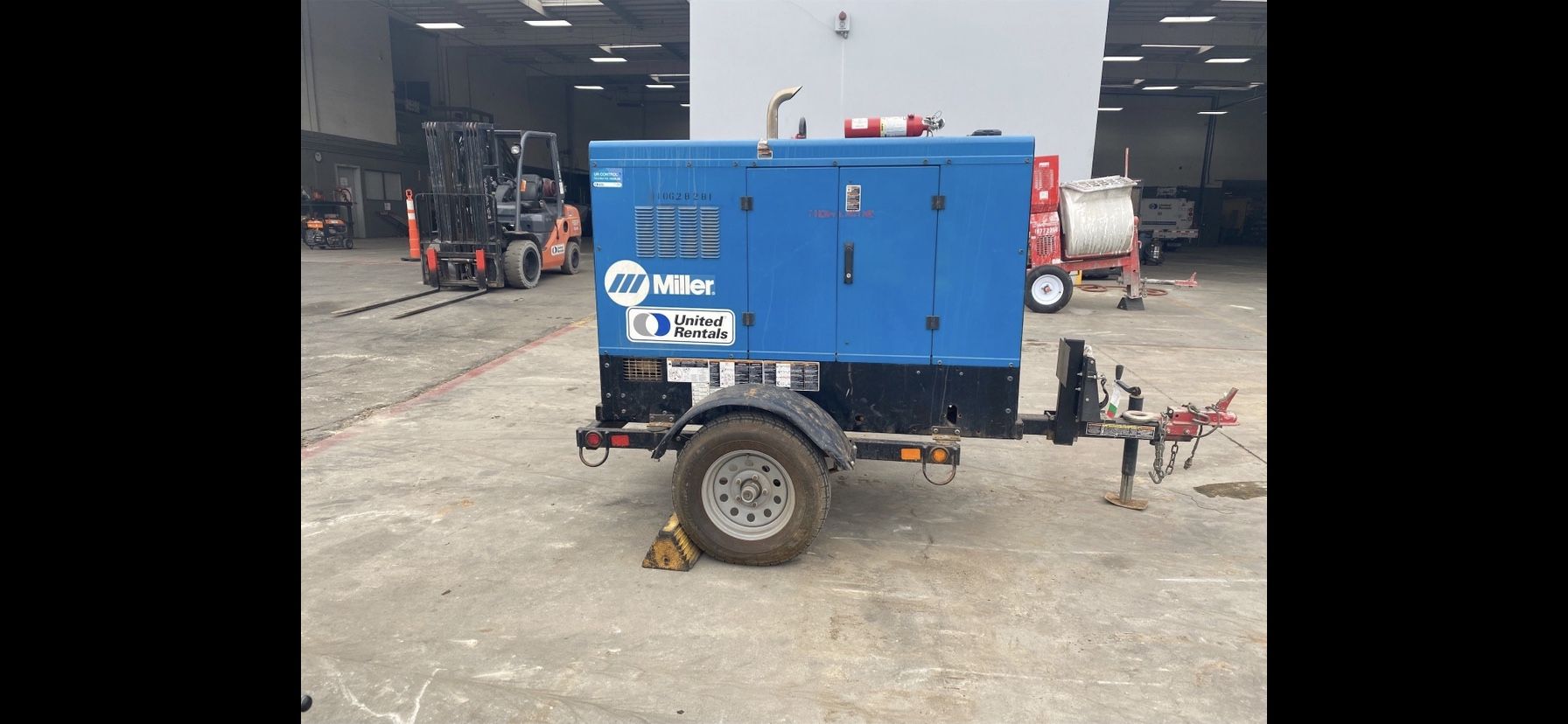 Big Blue 500 welder