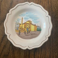 Ceramic hand painted decorative plate made in Italy