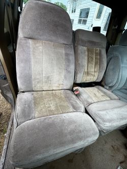 Passenger side seat / Chevy / GMC