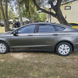 2014 Ford Fusion 48k Miles 