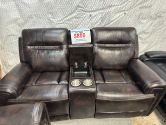 LOVESEAT SECTIONAL (couch, sofa) !!NO CREDIT NEEDED !! TAKE IT HOME TODAY!! 🚛 SAME DAY DELIVERY AVAILABLE 🚚 Se Habla Español