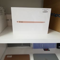 Macbook Air 2020 M1 With 8gb Ram 256ssd >>> Read Description For Details 