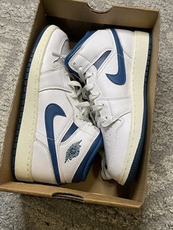 New Jordan 1 Mid blue/white (youth)