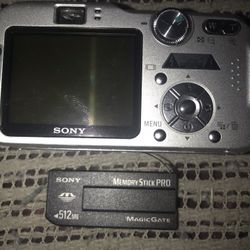  Very Nice Digital Camera With Battery And Memory Card Needs Cord Like New First $30 Takes It Now