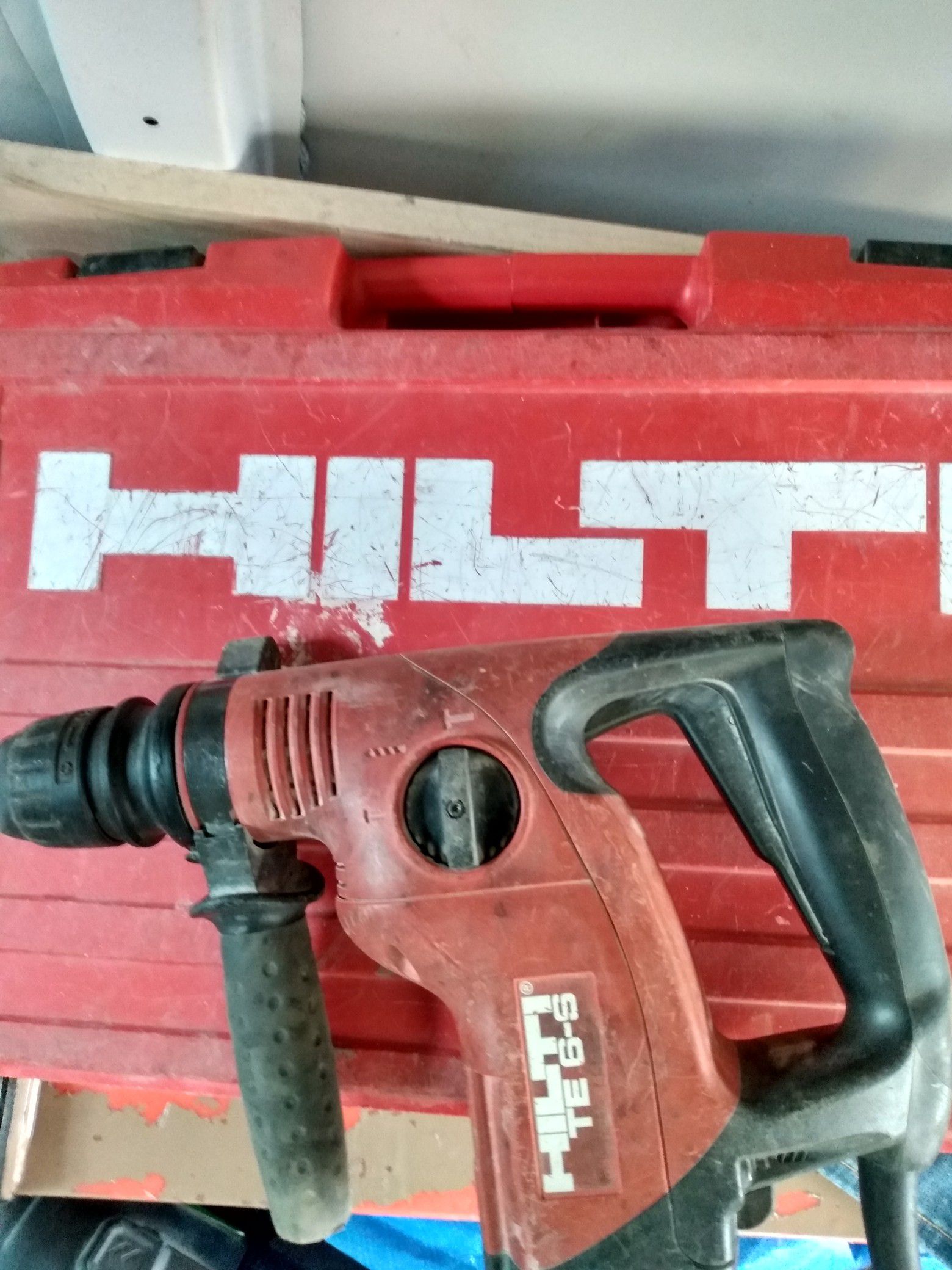 Hilti hammer drill