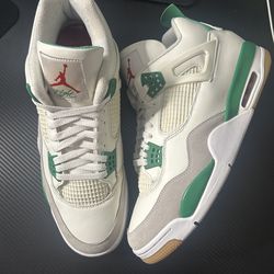 Jordan 4 SB Green Size 12 Used