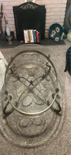OvalGlass Top Coffee Table with Metal Base