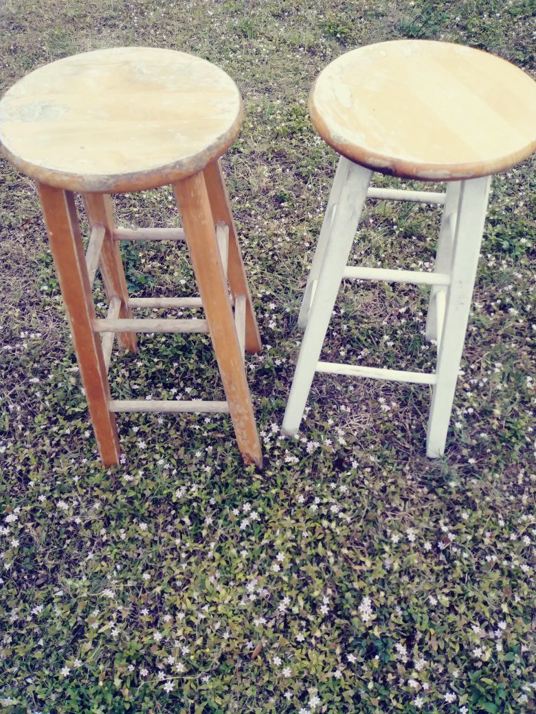 2 solid wood bar stools.29 inches tall