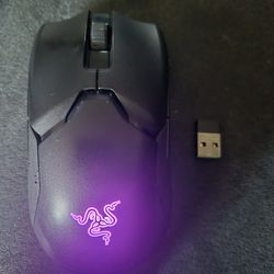 Razer Viper Ultimate Wireless 