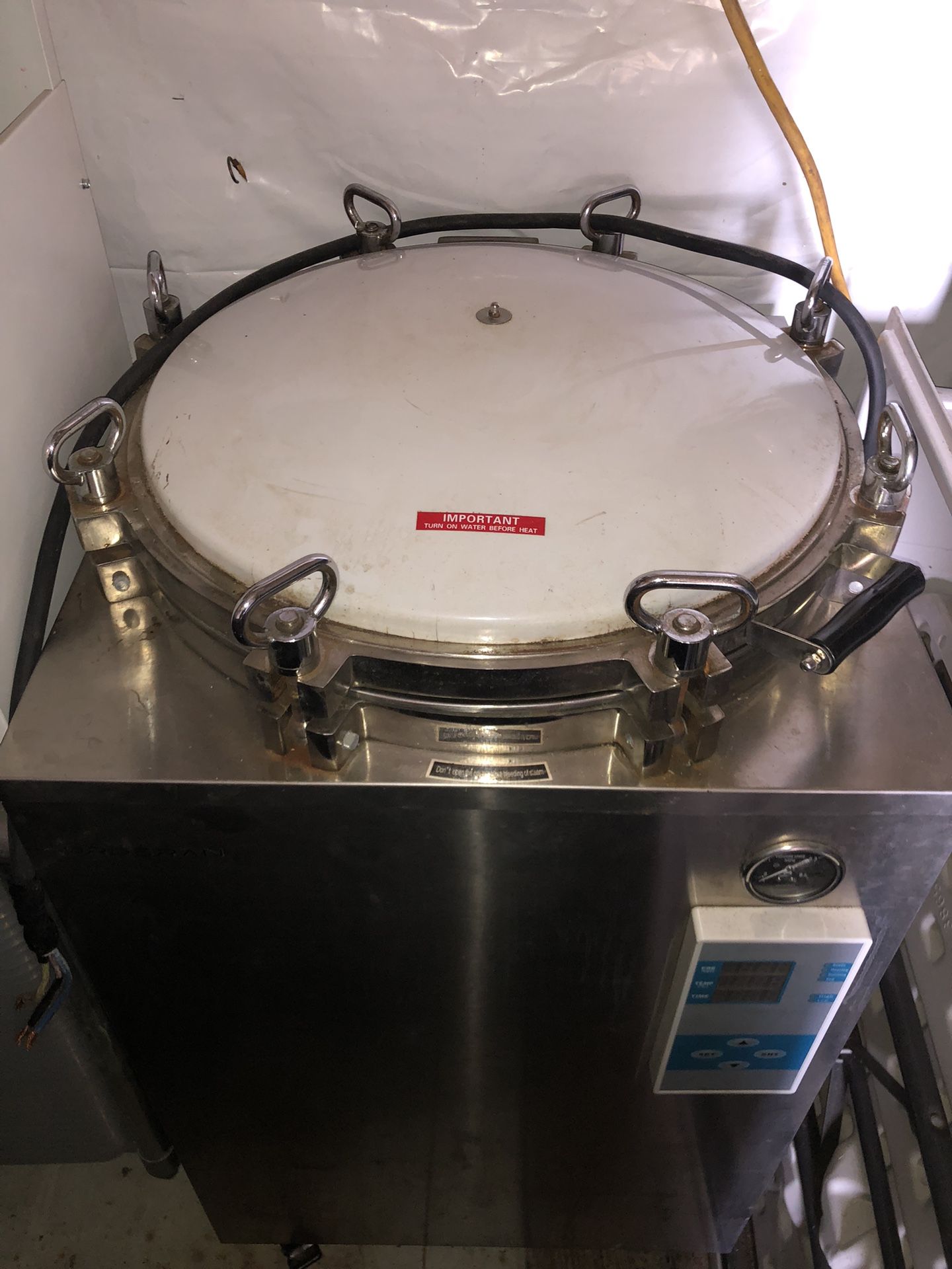 Lorderan 150L Autoclave 220v