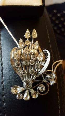 Gorgeous Vintage Sterling Filigree Brooch!