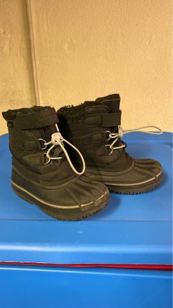 Kid winter (snow) boots size 11
