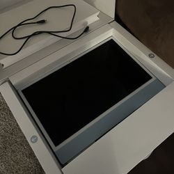 2o21iMac Brand New Used A Few Times