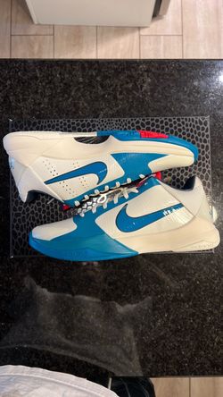 Nike Kobe 5 Caitlin Clark coconut milk spruce size 8.5m