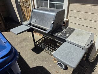 Weber 3 burner grill