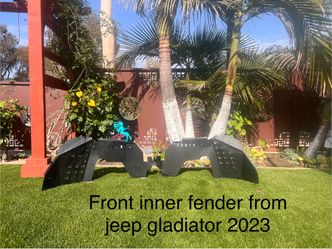 Front inner fender from 2003 jeep gladiator