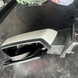 Driver  Side Mirror Chevy Silverado 14-18