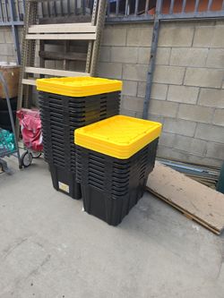 27 gallon tote, purchased 2 weeks ago when I moving warehouse,