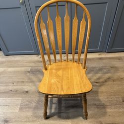 5 Wooden Chairs
