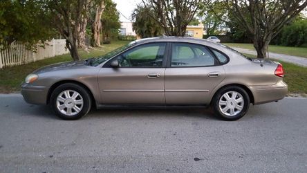 2003 Ford Taurus RUNS GREAT! COLD AIR