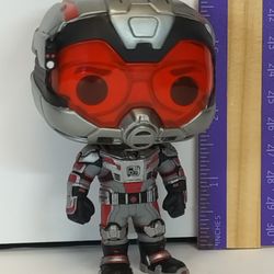 Funko Pop – Ant-Man (Quantum Suit, Red Visor)