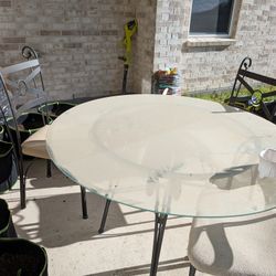 Glass Top Lawn Table With 3 Chairs