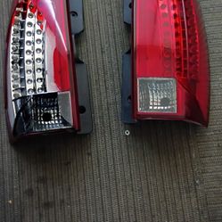 2007 -2014 Escalade Tailight