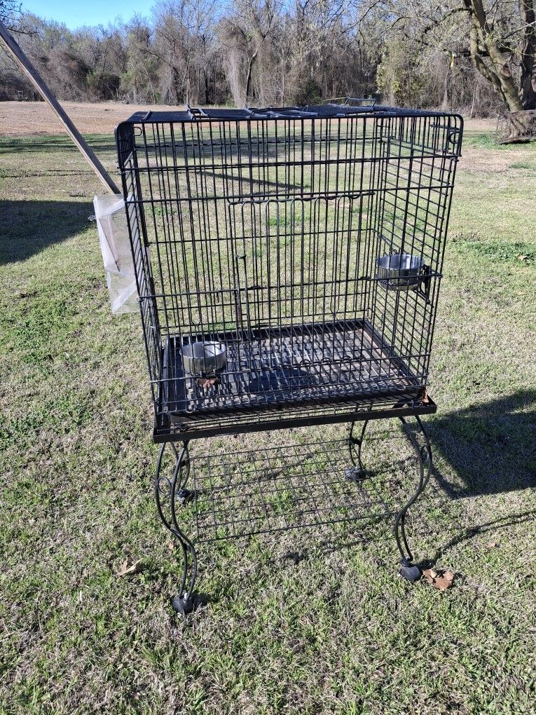 Bird Cage With Stand