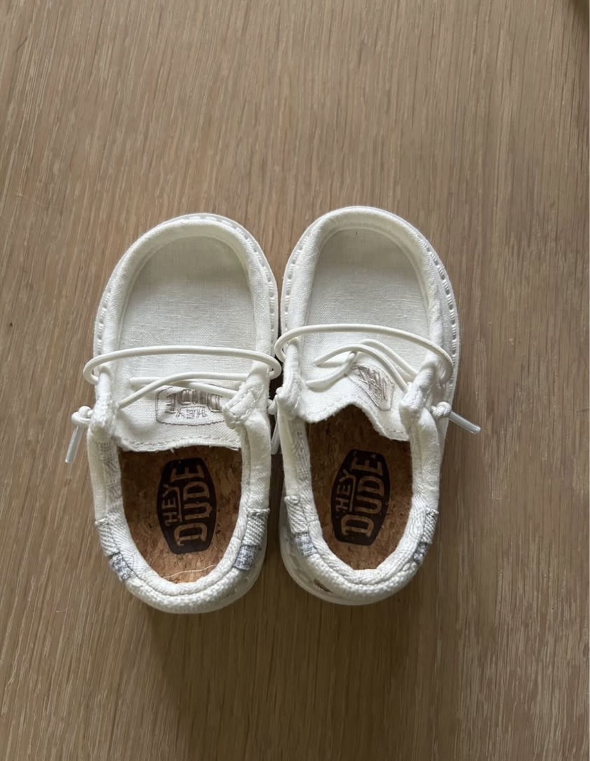 Hey Dude Toddler Shoes (Size 5)