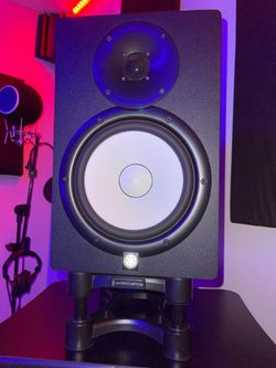Yamaha HS8 8-inch Powered Studio Monitors