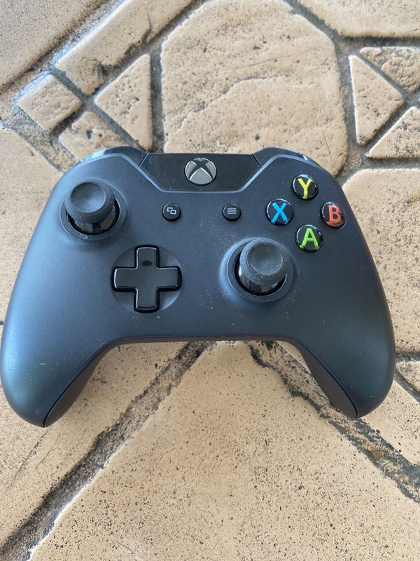 Xbox one remote control for Sale in Houston, TX OfferUp