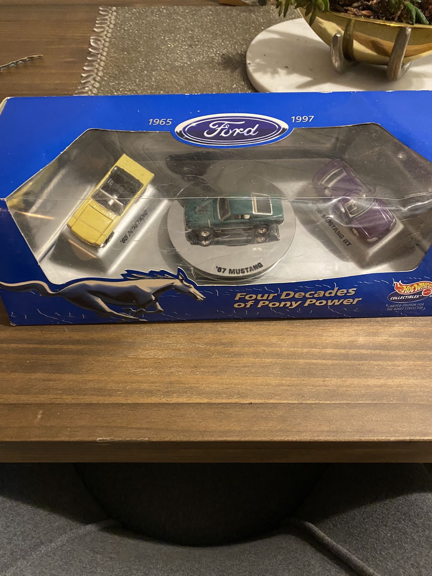 Hot Wheels 30 Years Of Mustang Set