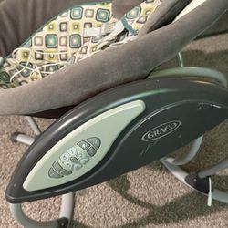 Graco Glider LX Gliding Baby Swing 