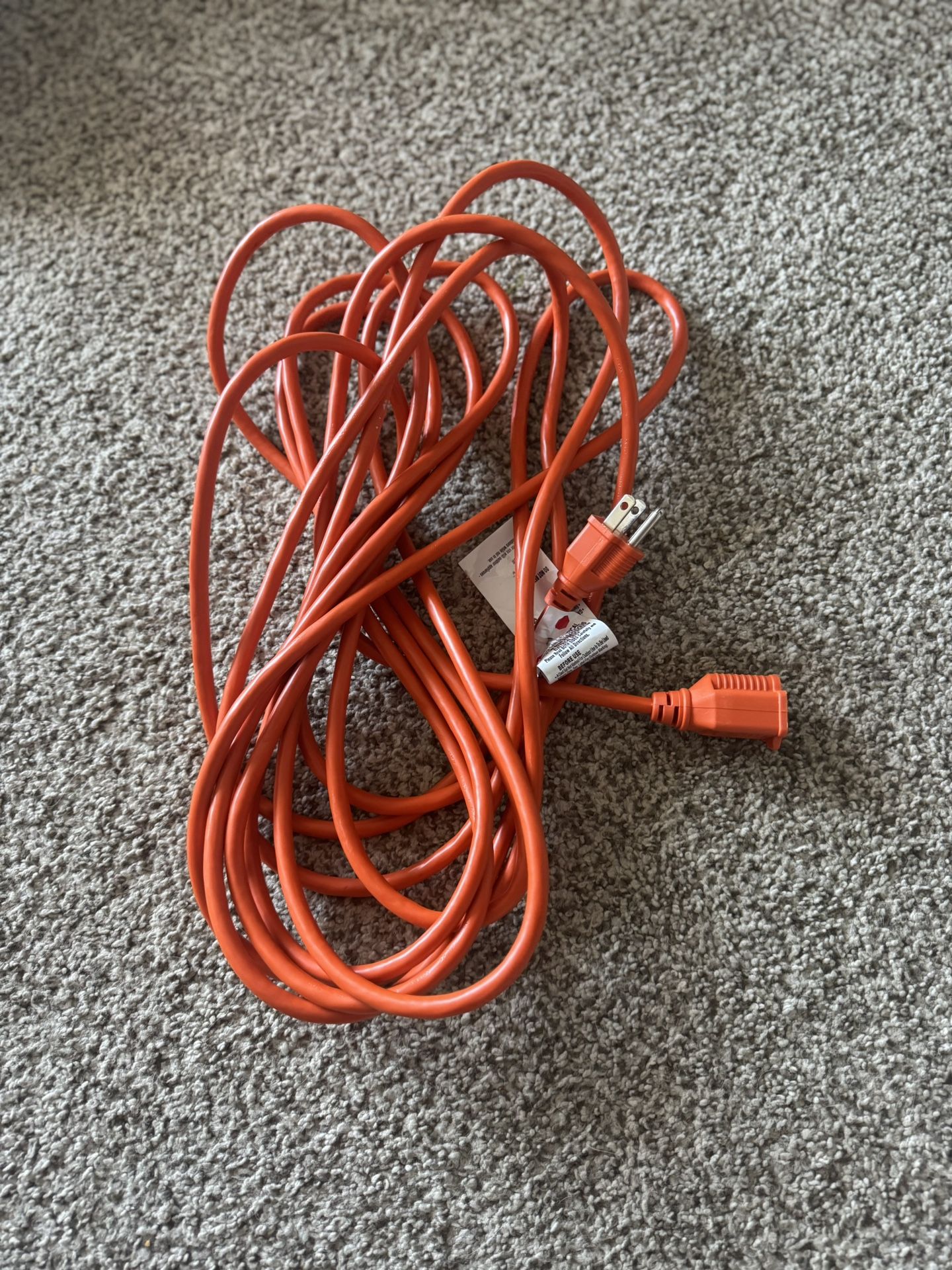 Heavy-Duty Extension Cord – 20 ft (6 meters)
