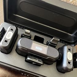 Saramonic Wireless Mics