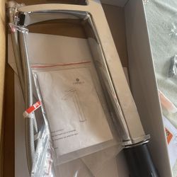 Brand New Faucet   Never Used    Paid 185