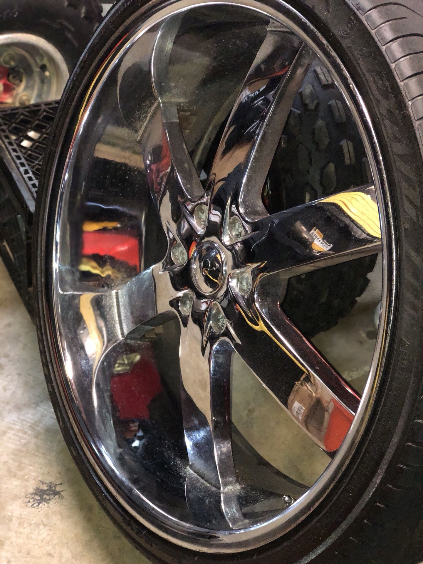 26 inch rims 139x7 U2 55s one bent tires all good